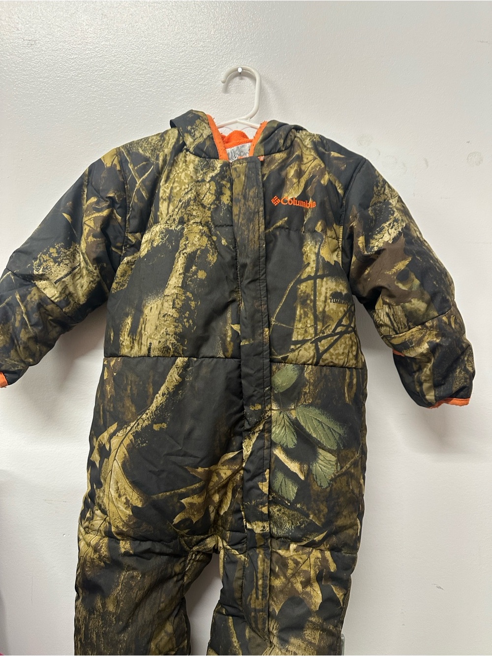 Columbia Timberwolf camo snowsuit